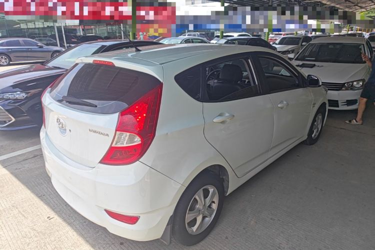 Used Hyundai Verna Ray 2014 1.4L Automatic GLX Rear Right 45 Deg