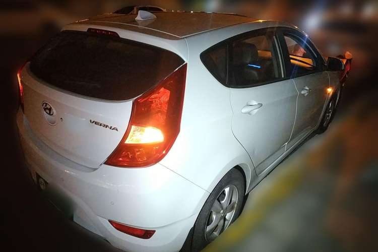Used Hyundai Verna Ray 2014 1.4L Automatic GLX Rear Right 45 Deg