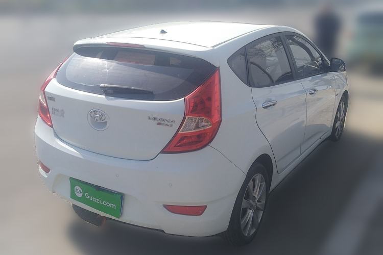Used Hyundai Verna Ray 2014 1.6L Automatic TOP Rear Right 45 Deg