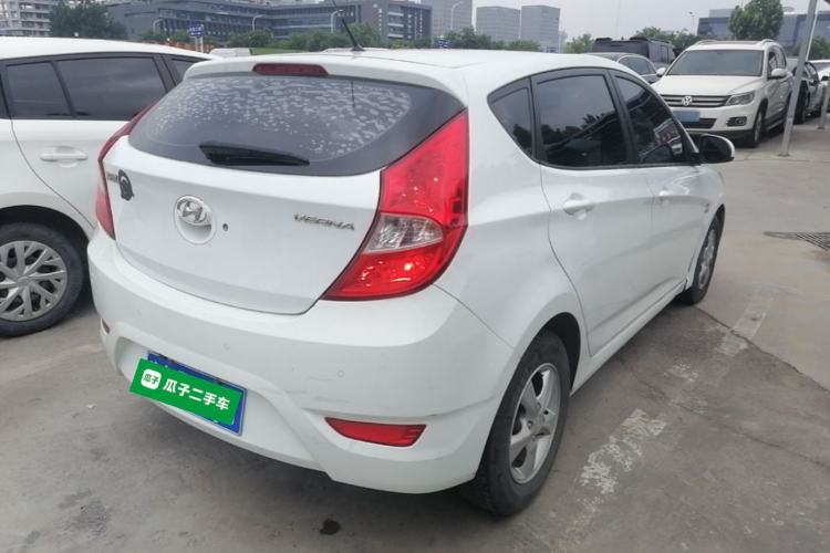 Used Hyundai Verna Ray 2014 1.4L Automatic GLX Rear Right 45 Deg