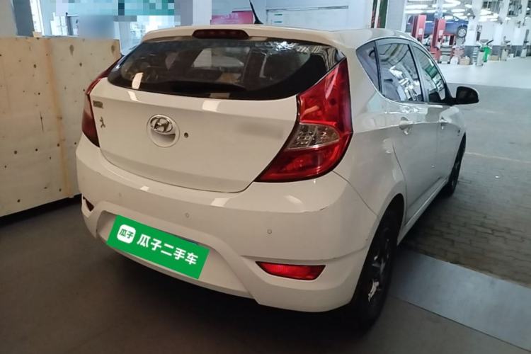Used Hyundai Verna Ray 2014 1.4L Manual GLX Rear Right 45 Deg