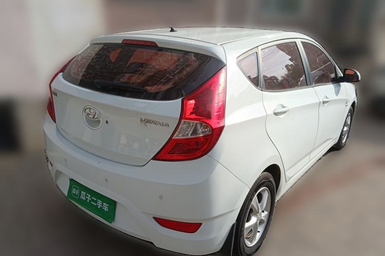 Used Hyundai Verna Ray 2014 1.4L Automatic GLX Rear Right 45 Deg