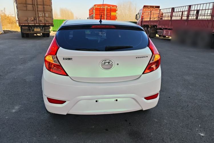 Used Hyundai Verna Ray 2014 1.4L Automatic GLX Rear