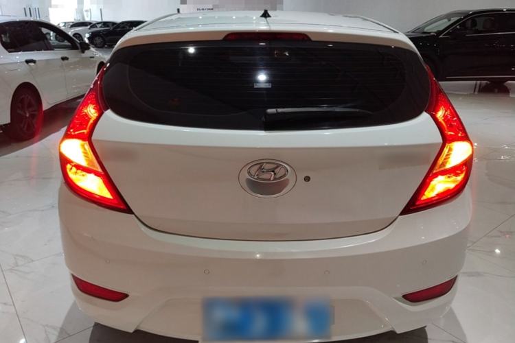 Used Hyundai Verna Ray 2014 1.4L Automatic GLX Rear