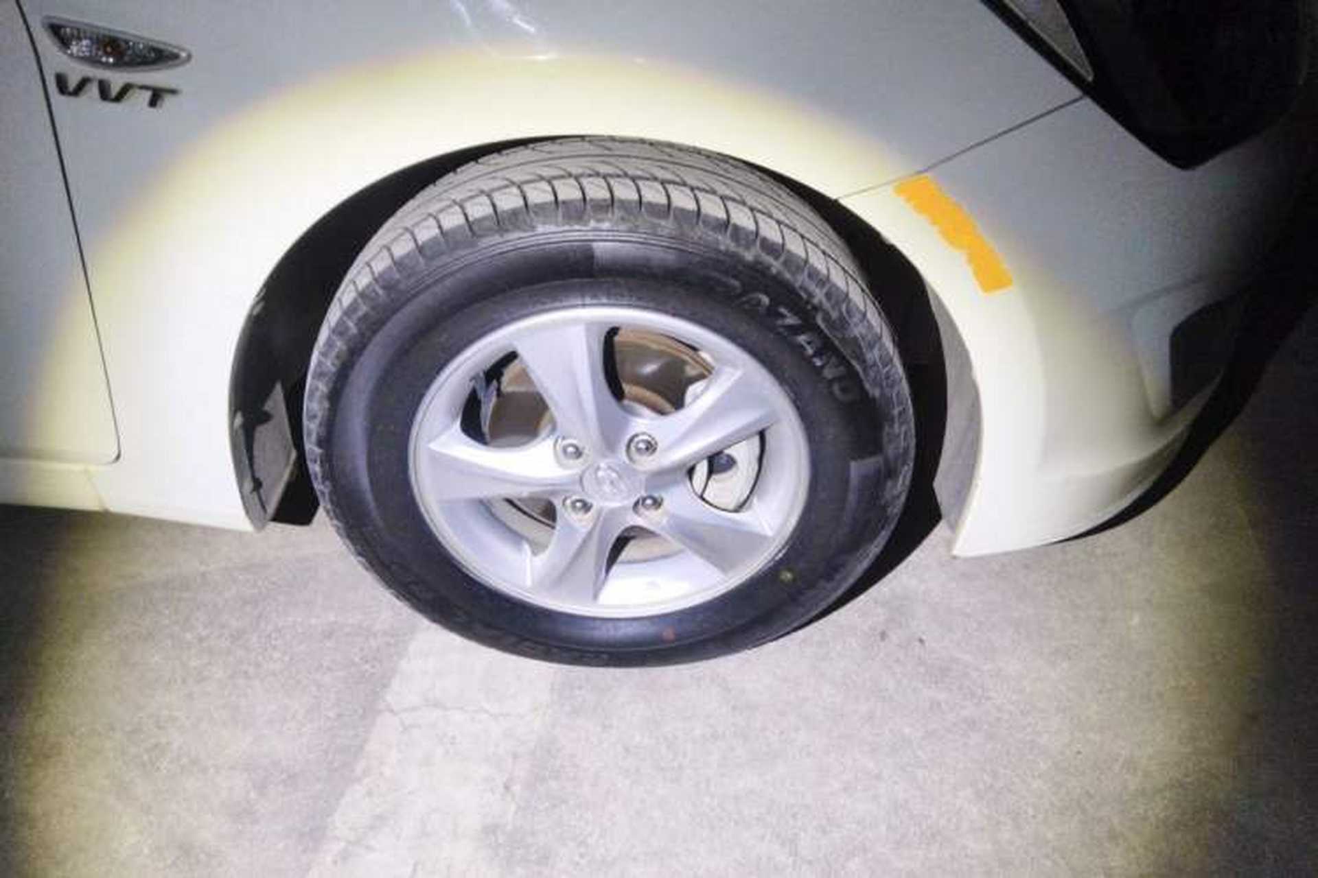 Used Hyundai Verna Ray 2014 1.4L Manual GLX Right Front Wheel Hub