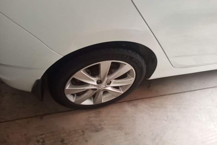 Used Hyundai Verna Ray 2014 1.6L Automatic TOP Right Rear Wheel Hub