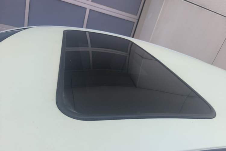 Used Hyundai Verna Ray 2014 1.4L Manual GLX Roof