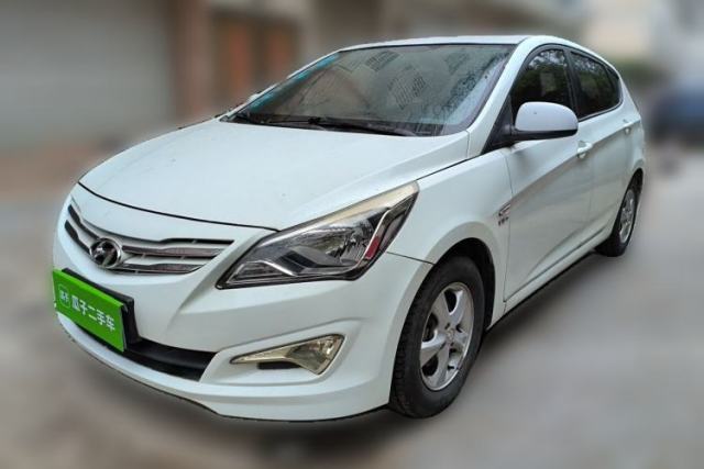 Used Hyundai Verna Ray 2014 1.4L Automatic GLX