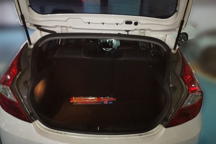 Used Hyundai Verna Ray 2014 1.4L Automatic GLX Trunk