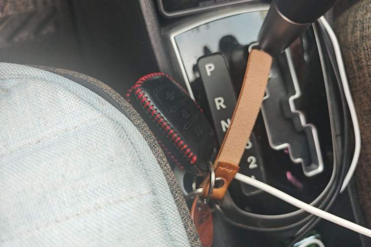 Used Hyundai Verna Ray 2014 1.4L Automatic TOP Vehicle Key