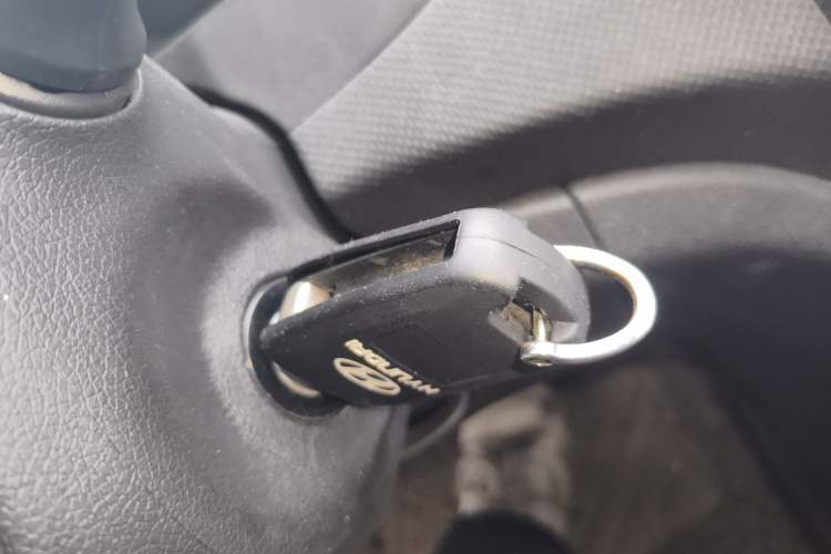Used Hyundai Verna Ray 2014 1.4L Automatic GLX Vehicle Key