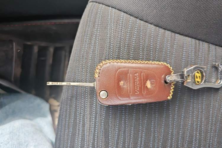 Used Hyundai Verna Ray 2014 1.4L Automatic GLX Vehicle Key