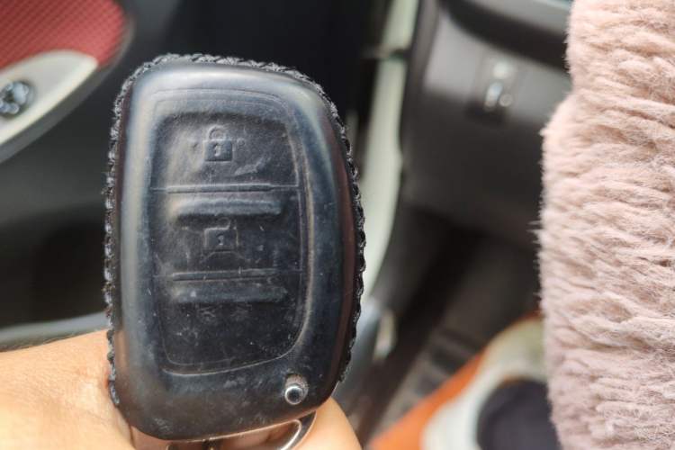 Used Hyundai Verna Ray 2014 1.6L Automatic TOP Vehicle Key