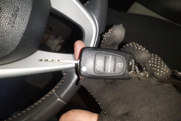 Used Hyundai Verna Ray 2014 1.4L Automatic GLX Vehicle Key