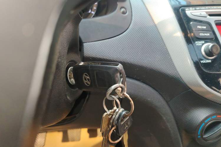 Used Hyundai Verna Ray 2014 1.4L Manual GLX Vehicle Key