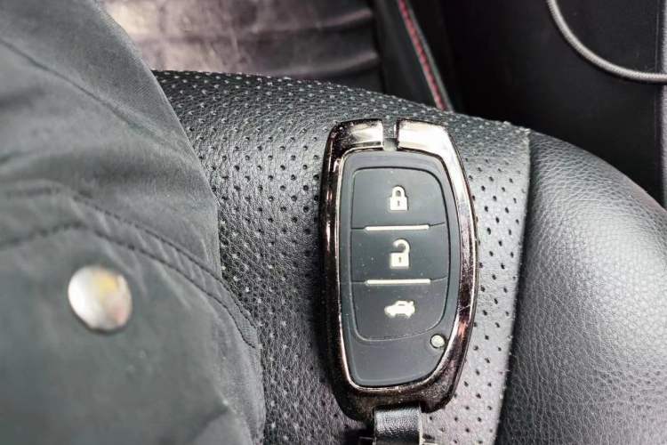 Used Hyundai Verna Ray 2014 1.6L Automatic TOP Vehicle Key
