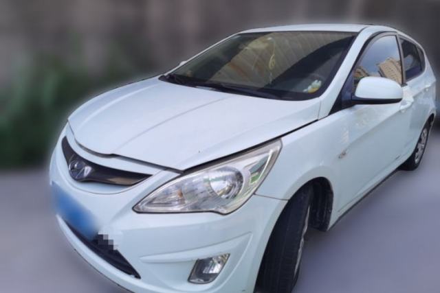 Ojetý Hyundai Verna Ray 2014 1.4L Manual GLX