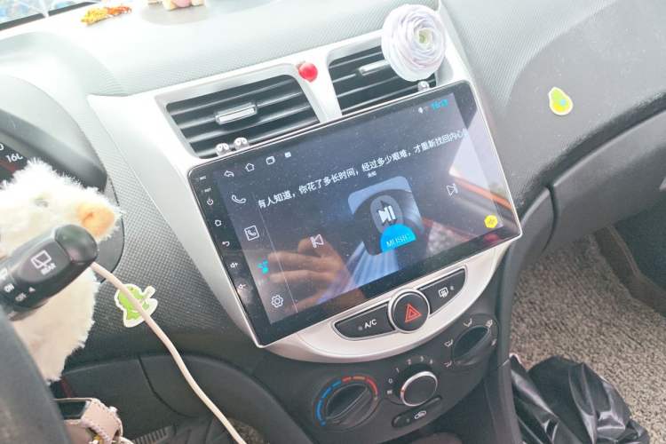 Used Hyundai Verna Ray 2014 1.4L Automatic GLX Audio And AC Panel