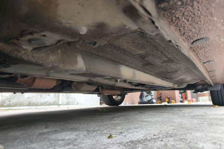 Used Hyundai Verna Ray 2014 1.6L Automatic TOP Chassis Front Left