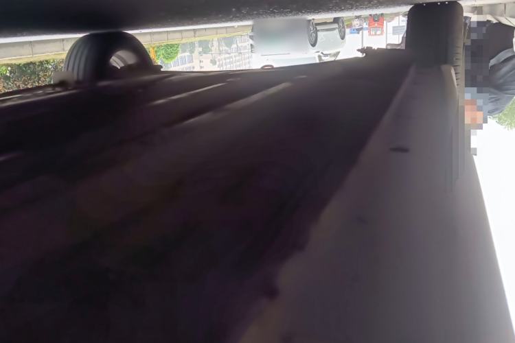 Used Hyundai Verna Ray 2014 1.6L Automatic TOP Chassis Front Right