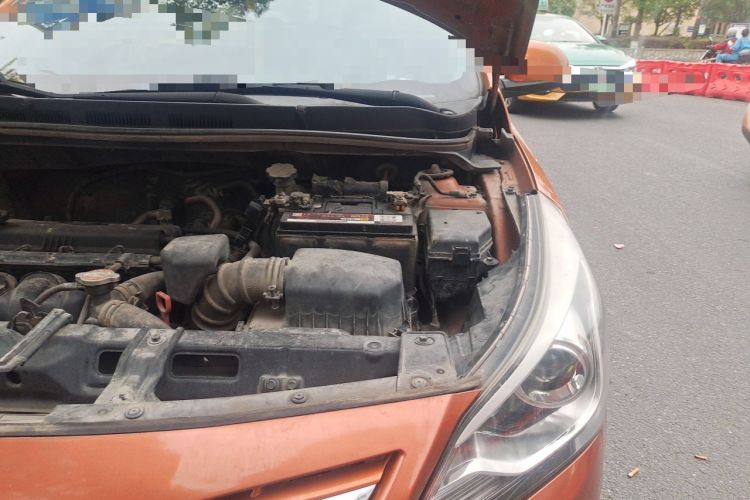 Used Hyundai Verna Ray 2014 1.6L Automatic TOP Engine Bay Left