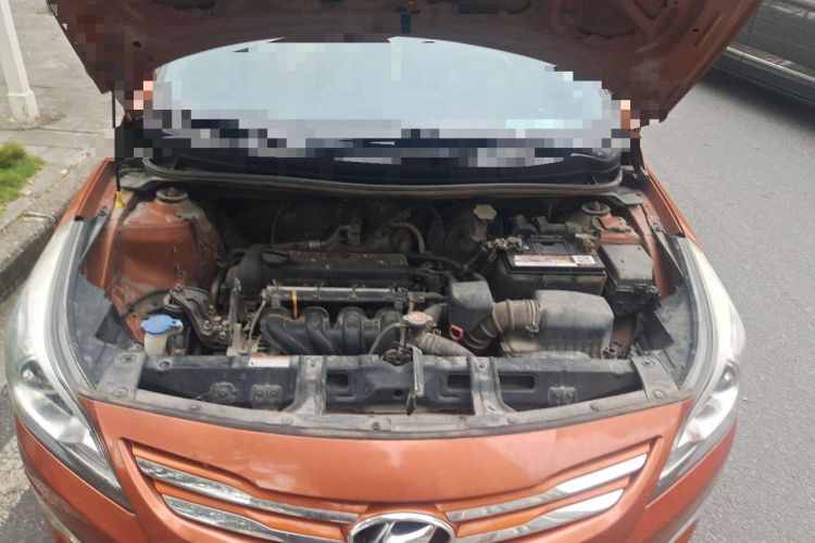 Used Hyundai Verna Ray 2014 1.6L Automatic TOP Engine Bay
