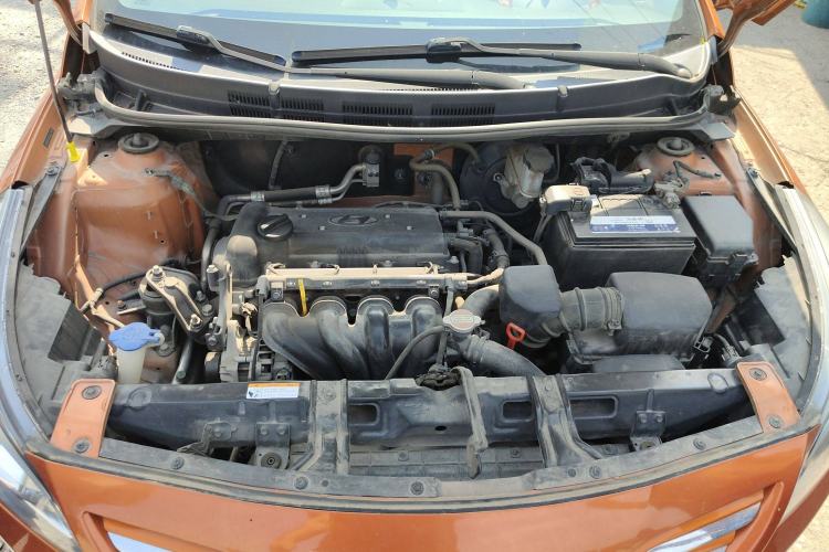 Used Hyundai Verna Ray 2014 1.6L Automatic TOP Engine Bay