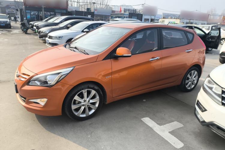 Used Hyundai Verna Ray 2014 1.6L Automatic TOP Exterior 3