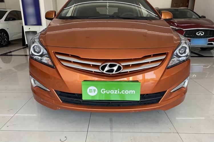 Used Hyundai Verna Ray 2014 1.4L Automatic TOP Exterior 4