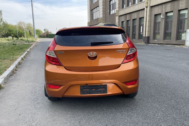 Used Hyundai Verna Ray 2014 1.6L Automatic TOP Exterior 4