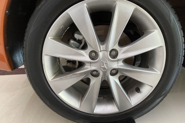Used Hyundai Verna Ray 2014 1.4L Automatic TOP Exterior 6