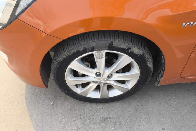Used Hyundai Verna Ray 2014 1.6L Automatic TOP Exterior 7