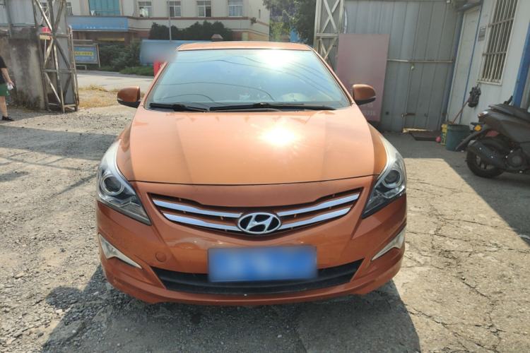 Used Hyundai Verna Ray 2014 1.6L Automatic TOP Front