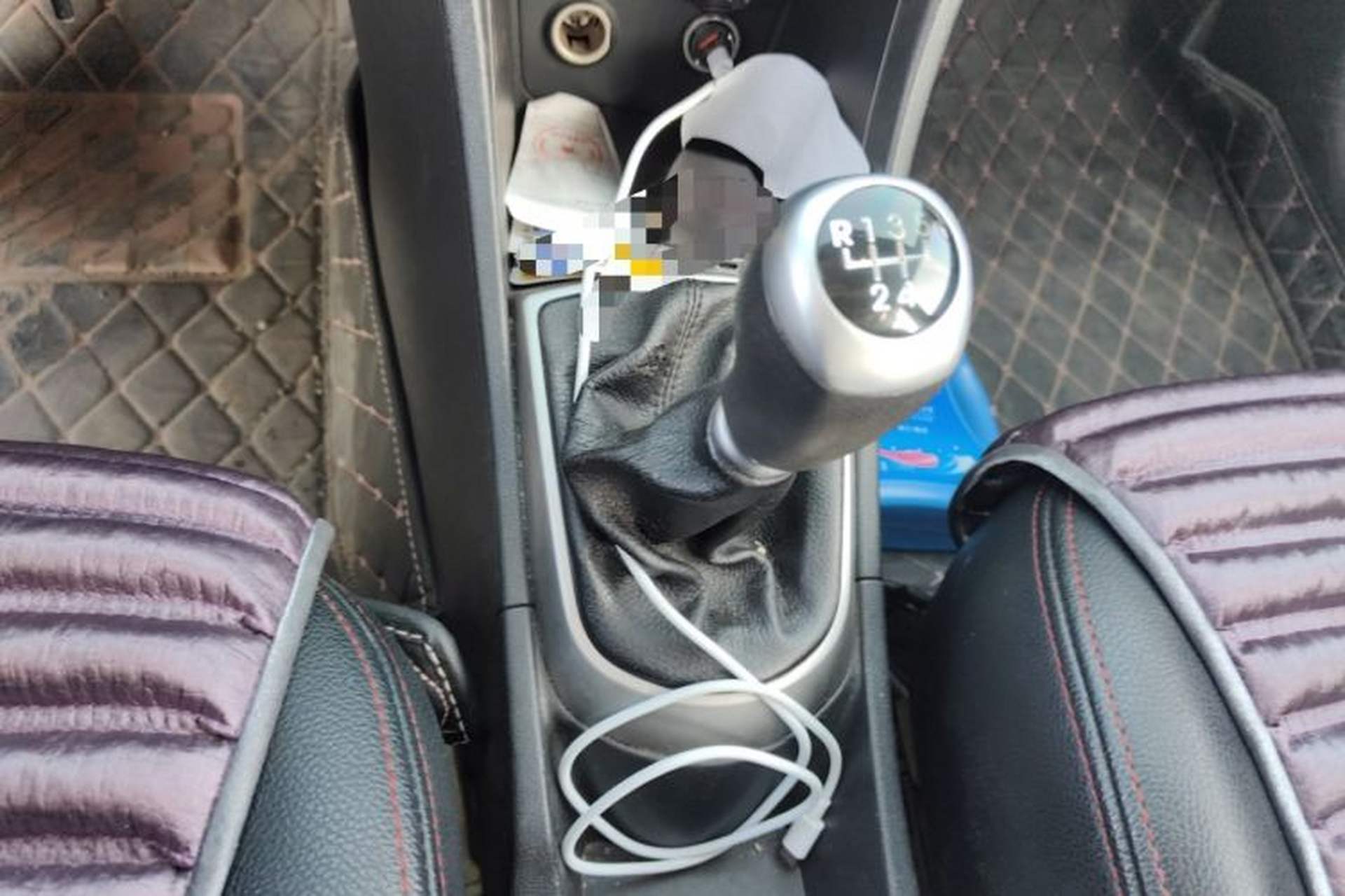 Used Hyundai Verna Ray 2014 1.4L Manual GLX Gear Lever