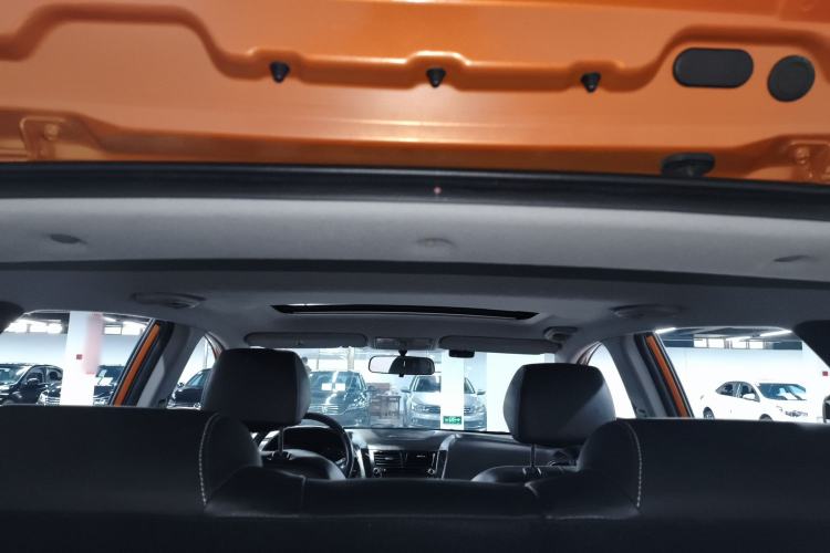 Used Hyundai Verna Ray 2014 1.4L Automatic GLX Headliner