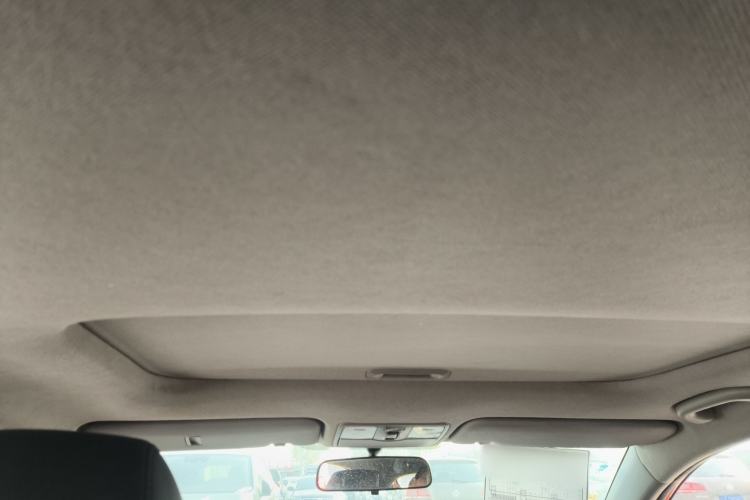 Used Hyundai Verna Ray 2014 1.6L Automatic TOP Headliner