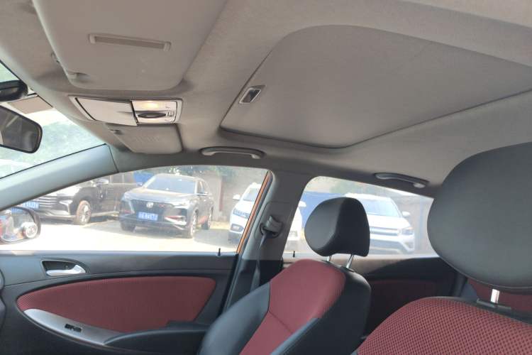 Used Hyundai Verna Ray 2014 1.6L Automatic TOP Headliner