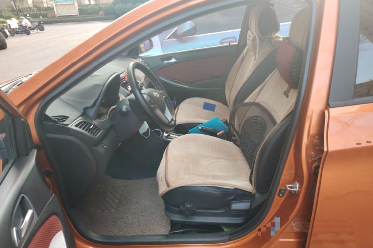 Used Hyundai Verna Ray 2014 1.6L Automatic TOP Left Front Seat