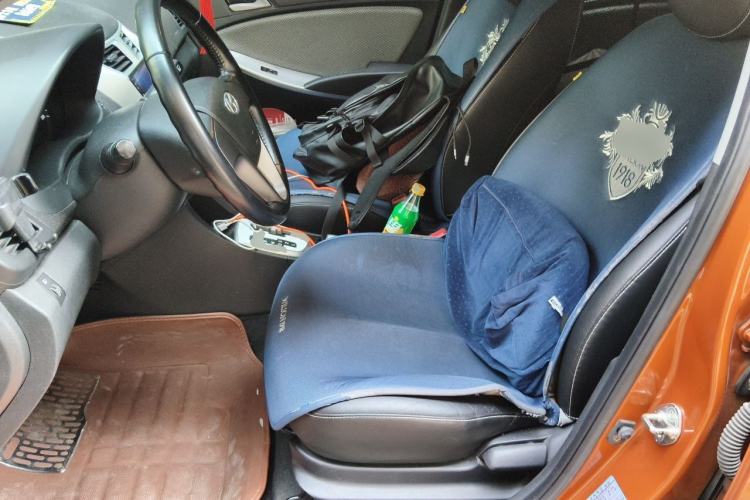 Used Hyundai Verna Ray 2014 1.4L Automatic GLX Left Front Seat