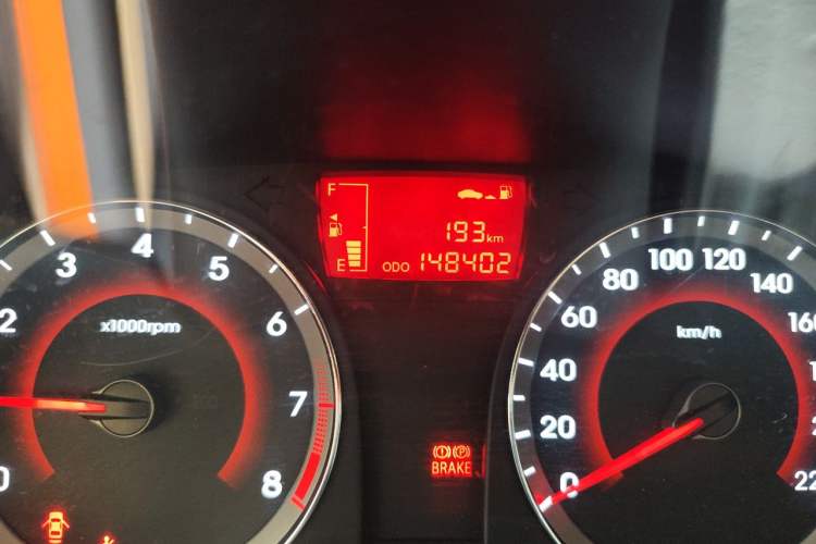 Used Hyundai Verna Ray 2014 1.4L Manual GLX Odometer Close Up