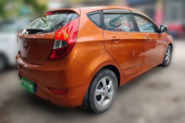 Used Hyundai Verna Ray 2014 1.4L Manual GLX Rear Right 45 Deg