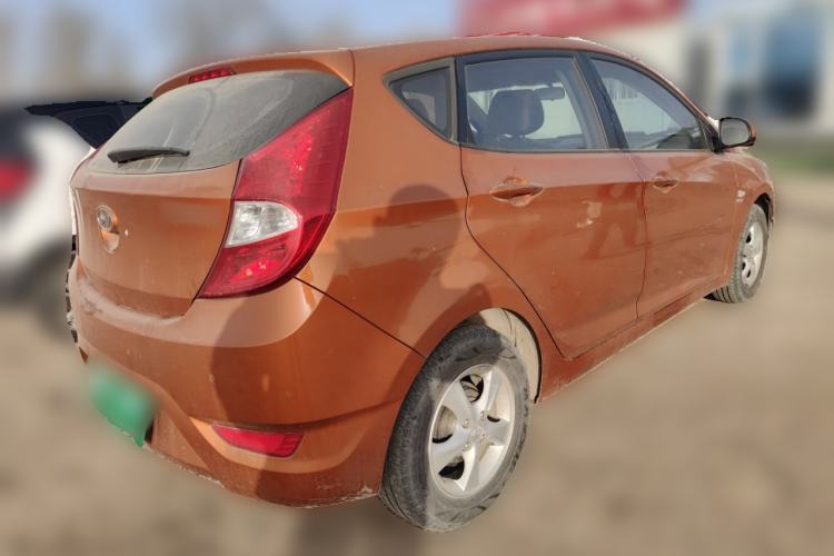Used Hyundai Verna Ray 2014 1.4L Manual GLX Rear Right 45 Deg