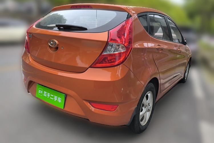 Used Hyundai Verna Ray 2014 1.4L Manual GLX Rear Right 45 Deg