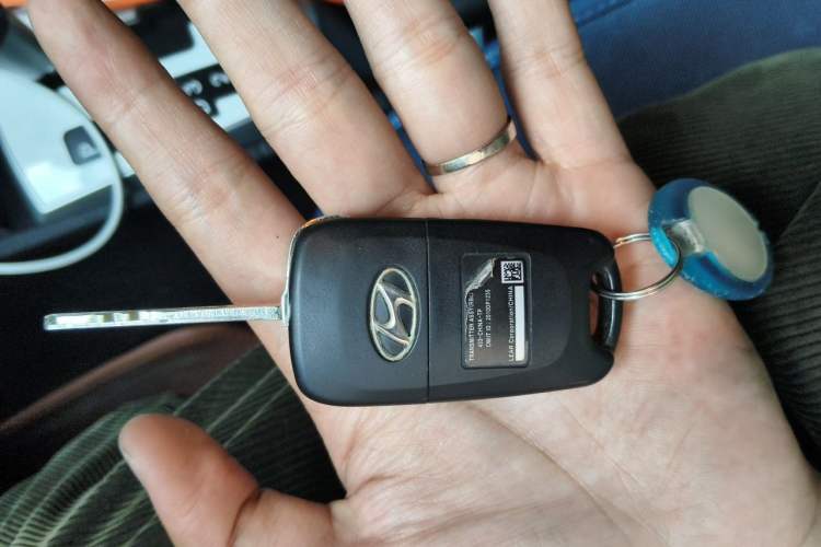 Used Hyundai Verna Ray 2014 1.4L Automatic GLX Vehicle Key