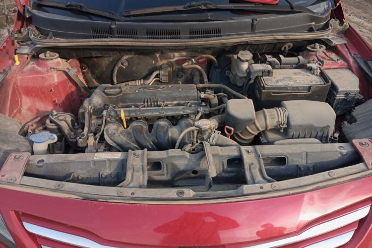 Used Hyundai Verna Ray 2016 1.4L Automatic Leading-Edge GLX Engine Bay