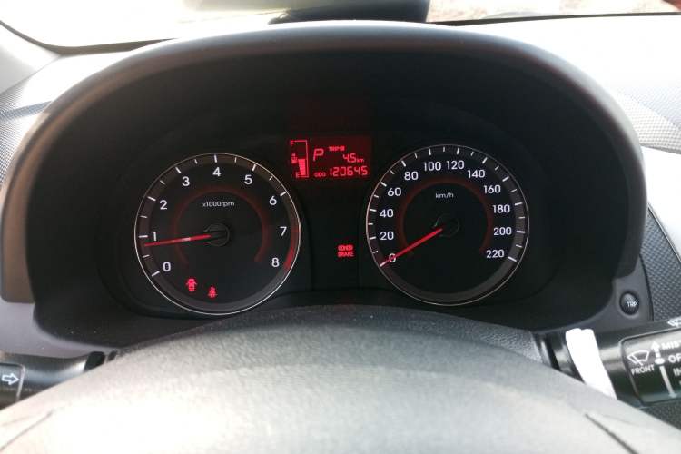 Used Hyundai Verna Ray 2016 1.4L Automatic Leading-Edge GLX Instrument Cluster