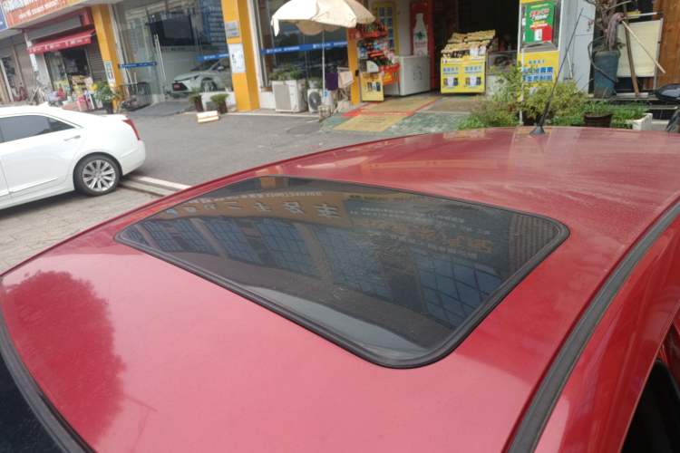 Used Hyundai Verna Ray 2016 1.4L Automatic Leading-Edge GLX Roof