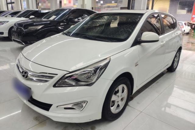 Used Hyundai Verna Ray 2016 1.4L Automatic Leading-Edge GLX