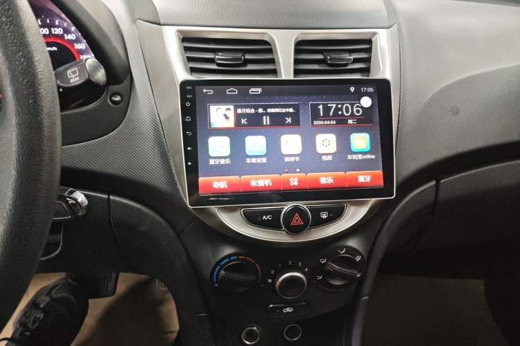 Used Hyundai Verna Ray 2016 1.4L Automatic Leading-Edge GLX Audio And AC Panel