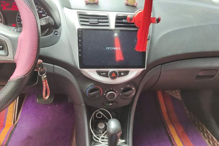 Used Hyundai Verna Ray 2016 1.4L Automatic Leading-Edge GLX Audio And AC Panel